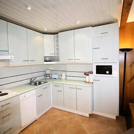 Cimes - Studio Pour 4 Personnes 193713 Apartment